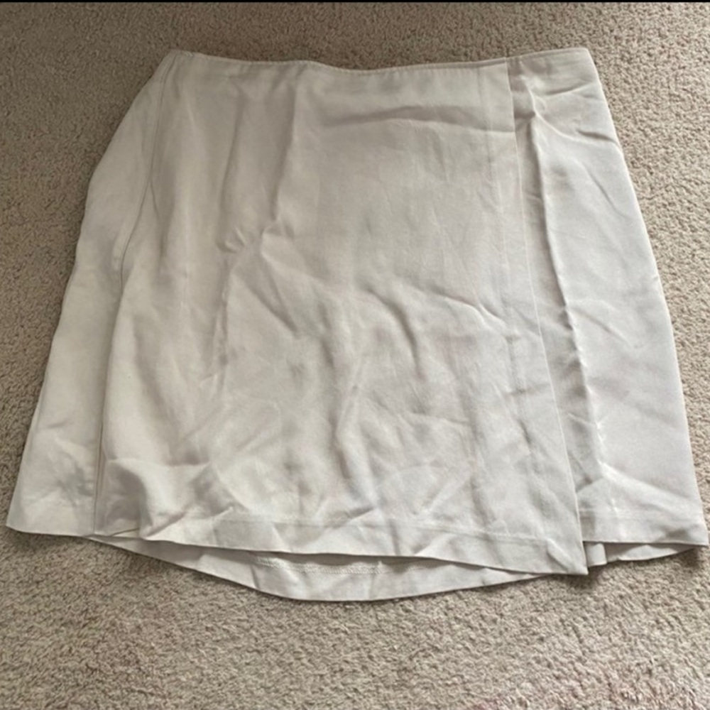 NEW Abercrombie & Fitch Skort